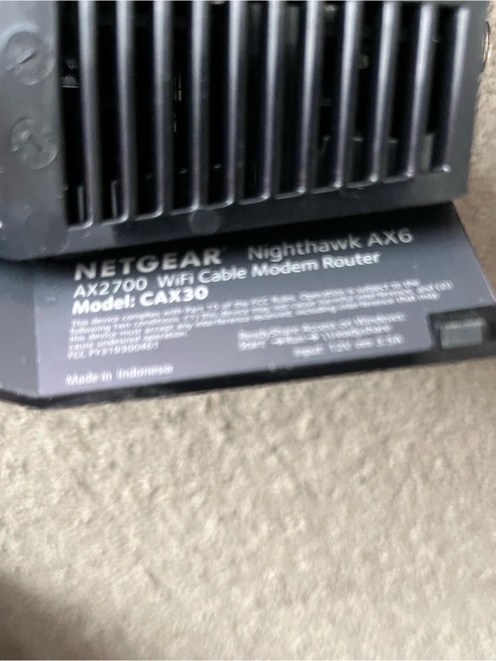 Nighthawk Combo Nether WiFi Cable Modem Router, 6-stream WiFi Router (RAX50) - Picture 5 of 8